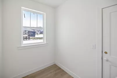 822 W Caroline Dr W #214, Saratoga Springs, UT 84045 - Photo 11