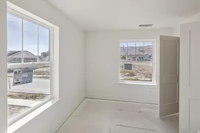822 W Caroline Dr W #214, Saratoga Springs, UT 84045 - Photo 13