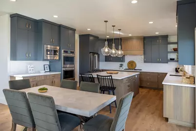 822 W Caroline Dr W #214, Saratoga Springs, UT 84045 - Photo 3