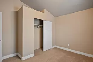 5108 N Stratford Dr, Stansbury Park, UT 84074 - Photo 19