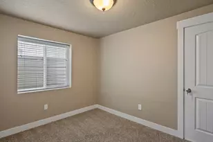 5108 N Stratford Dr, Stansbury Park, UT 84074 - Photo 29