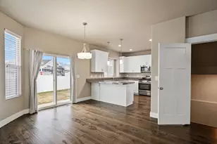 5108 N Stratford Dr, Stansbury Park, UT 84074 - Photo 5