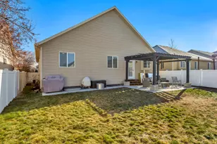 5469 N Brienne Way E, Stansbury Park, UT 84074 - Photo 7