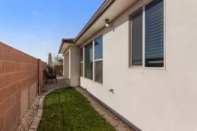 3084 E Fuchsia Dr, Saint George, UT 84790 - Photo 21