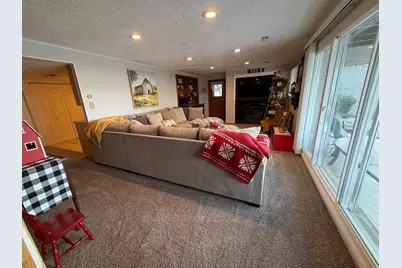 2550 S Peach St E, Perry, UT 84302 - Photo 35