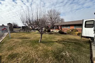 2550 S Peach St E, Perry, UT 84302 - Photo 7