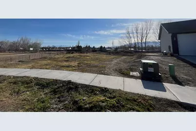 207 W 500 S, Lehi, UT 84043 - Photo 3