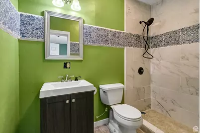 630 E Bullberry Ln, Teasdale, UT 84773 - Photo 37