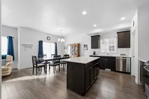 1683 S Haven Pkwy W, West Haven, UT 84401 - Photo 5