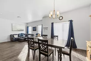 1683 S Haven Pkwy W, West Haven, UT 84401 - Photo 11