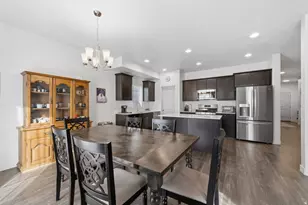 1683 S Haven Pkwy W, West Haven, UT 84401 - Photo 15