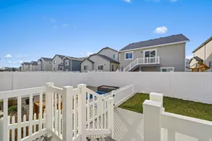 1683 S Haven Pkwy W, West Haven, UT 84401 - Photo 37