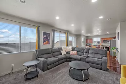 8417 S Otter Creek Dr, West Jordan, UT 84081 - Photo 5