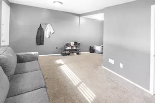 870 S 1625 E, Clearfield, UT 84015 - Photo 23