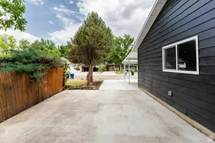 1578 E Delaware Ln S, Holladay, UT 84117 - Photo 5