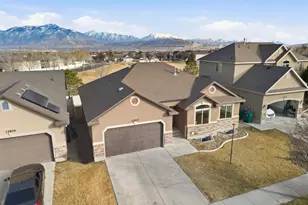12827 S Tortoise Ln, Riverton, UT 84096 - Photo 3