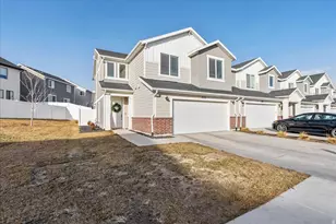 4252 W Anasazi Park Ct, Riverton, UT 84096 - Photo 3