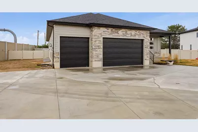 2397 W Marvs Cv, West Valley, UT 84119 - Photo 3