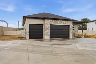 2397 W Marvs Cv, West Valley, UT 84119 - Photo 3