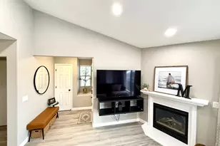 490 E 700 S, Clearfield, UT 84015 - Photo 5