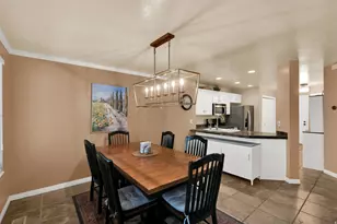 56 W 200 N, Centerville, UT 84014 - Photo 5