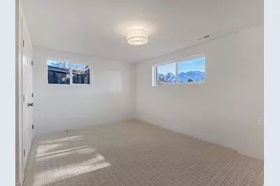 2095 E Rolling Knolls Way S, Salt Lake City, UT 84121 - Photo 17