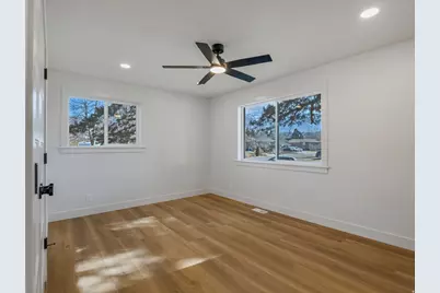 2095 E Rolling Knolls Way S, Salt Lake City, UT 84121 - Photo 11