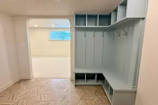 2095 E Rolling Knolls Way S, Salt Lake City, UT 84121 - Photo 25