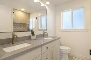 2095 E Rolling Knolls Way S, Salt Lake City, UT 84121 - Photo 9