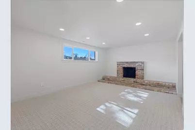 2095 E Rolling Knolls Way S, Salt Lake City, UT 84121 - Photo 15