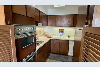 777 E South Temple #6D, Salt Lake City, UT 84102 - Photo 15