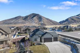 405 Vela Ct, Tooele, UT 84074 - Photo 43