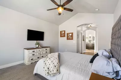 405 Vela Ct, Tooele, UT 84074 - Photo 15