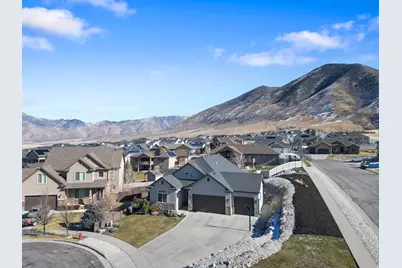 405 Vela Ct, Tooele, UT 84074 - Photo 43