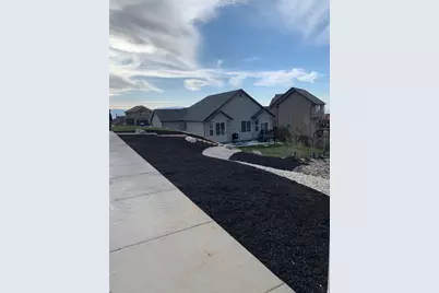 405 Vela Ct, Tooele, UT 84074 - Photo 37