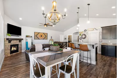 405 Vela Ct, Tooele, UT 84074 - Photo 5