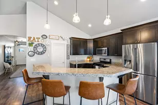 405 Vela Ct, Tooele, UT 84074 - Photo 11