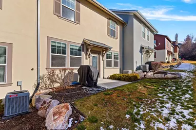 1540 E Primrose Ln, Layton, UT 84040 - Photo 23