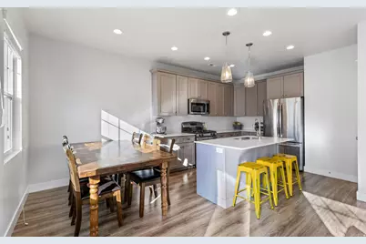 1540 E Primrose Ln, Layton, UT 84040 - Photo 7