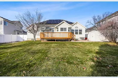 1292 E 2675 N, Layton, UT 84040 - Photo 9