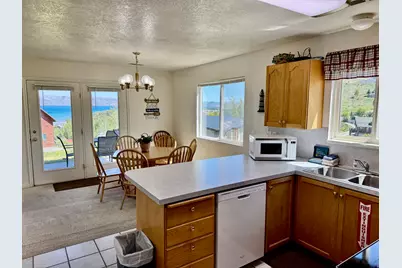 888 N Newburg Dr #UNIT 1, Garden City, UT 84028 - Photo 7
