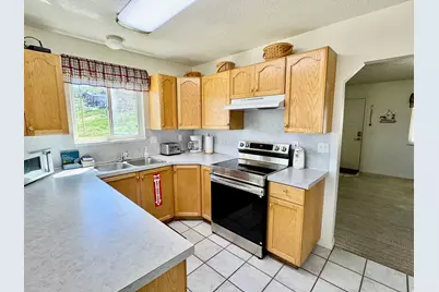 888 N Newburg Dr #UNIT 1, Garden City, UT 84028 - Photo 11