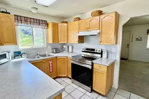 888 N Newburg Dr, Garden City, UT 84028 - Photo 11