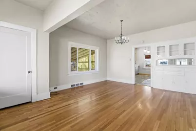 206 S 300 W, Mount Pleasant, UT 84647 - Photo 7