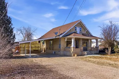 206 S 300 W, Mount Pleasant, UT 84647 - Photo 3