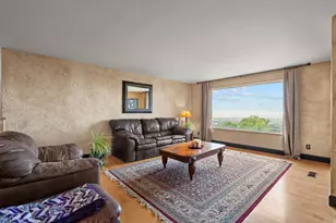 570 S 1800 E, Fruit Heights, UT 84037 - Photo 15