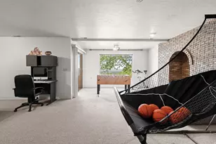 570 S 1800 E, Fruit Heights, UT 84037 - Photo 51