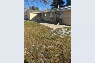 8642 S Cessna Cir, Sandy, UT 84093 - Photo 3