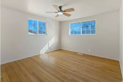 324 Fairlane Dr, Tooele, UT 84074 - Photo 7