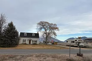 6167 S 2800 W, Lake Shore, UT 84660 - Photo 5